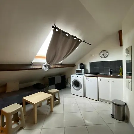 Cosy A 35 Mn De Paris. Apartment *